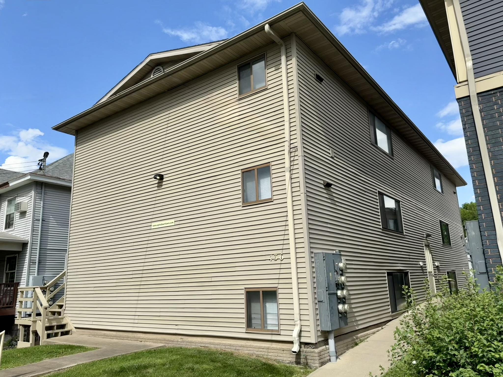 436 S Johnson Street – 3