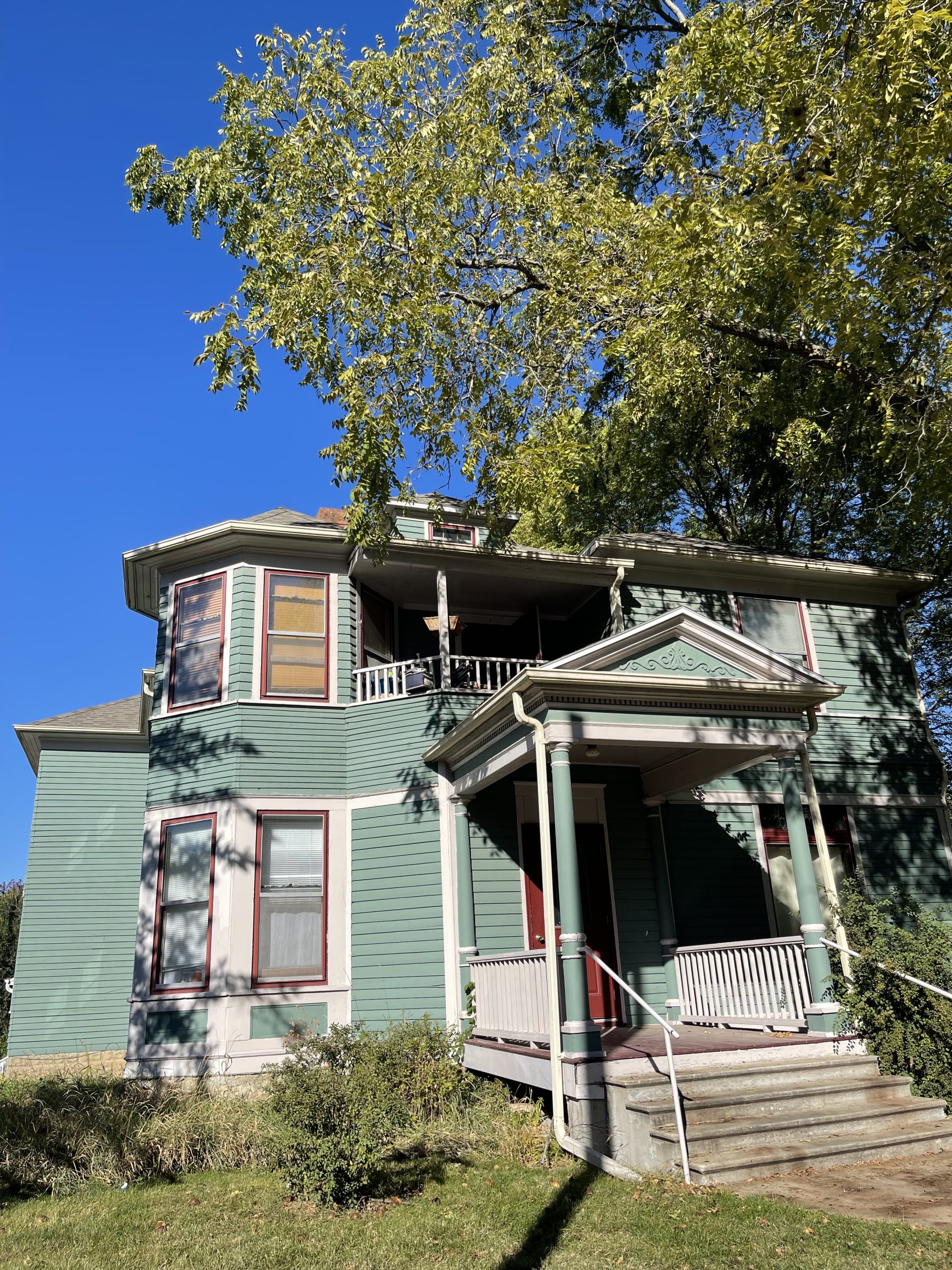 229 S Summit Street – 1.1